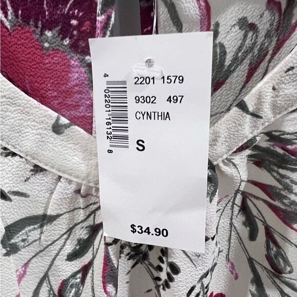 Kismet white red and pink floral cutout top size small NWT - Picture 9 of 10